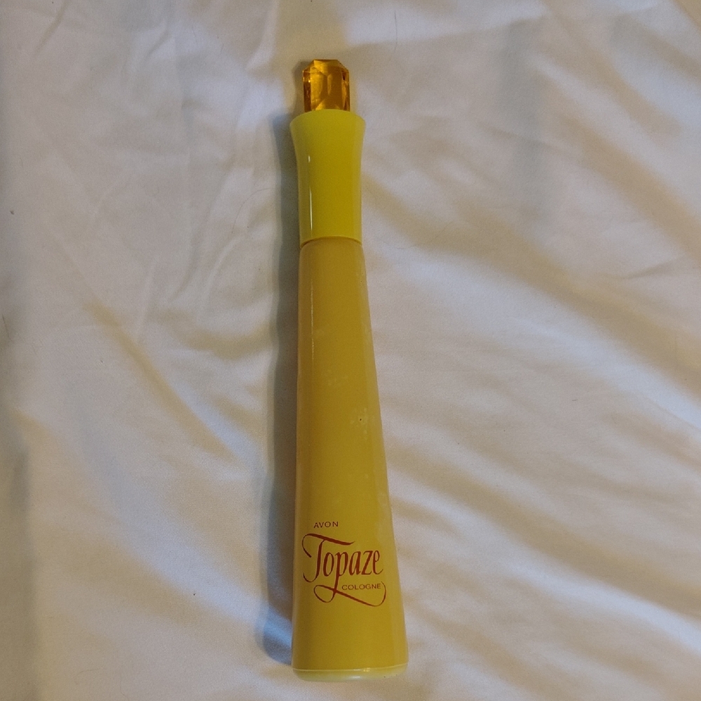 Avon Topaze Cologne Spray In Cream And Gold View 2